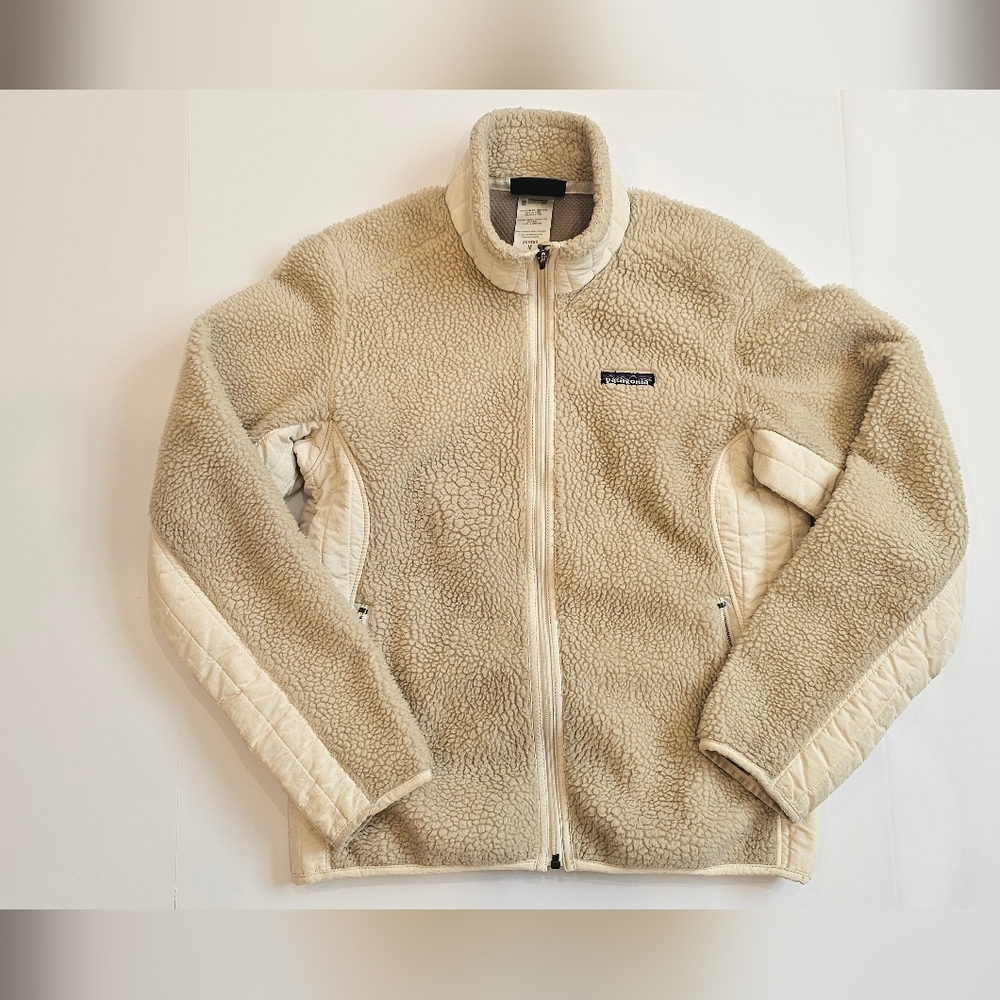 Patagonia Women's Retro-X Synchilla Tan/Cream Warm Jacket--Size Medium - Picture 2 of 9